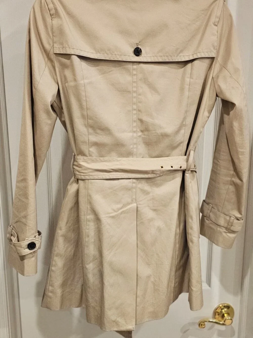 Classic Banana Republic Trench Coat - Khaki - Picture 6 of 6